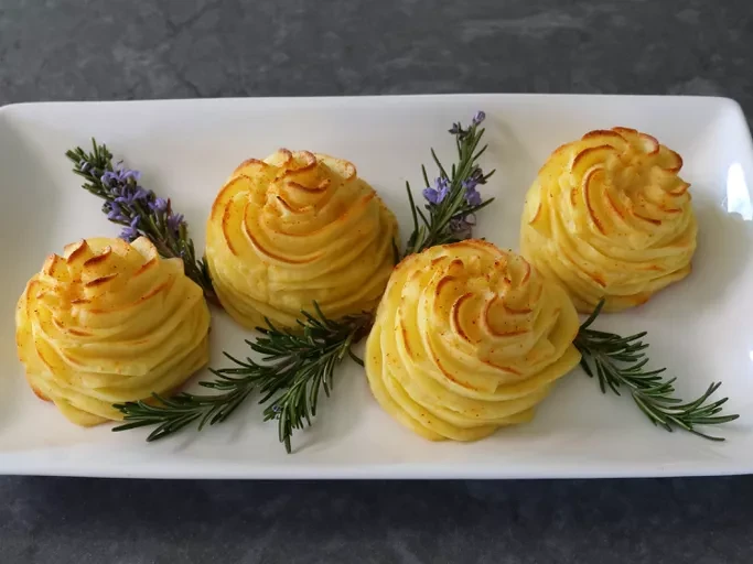 Chef John's Duchess Potatoes