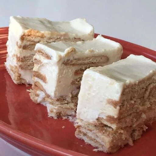 Carlota de Limón (Mexican Lime Icebox Cake)