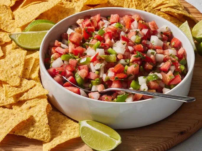 The Best Fresh Tomato Salsa